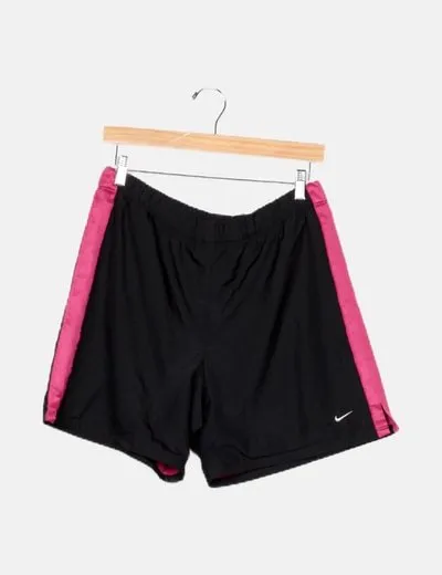 Nike Short deportivo negro banda rosa